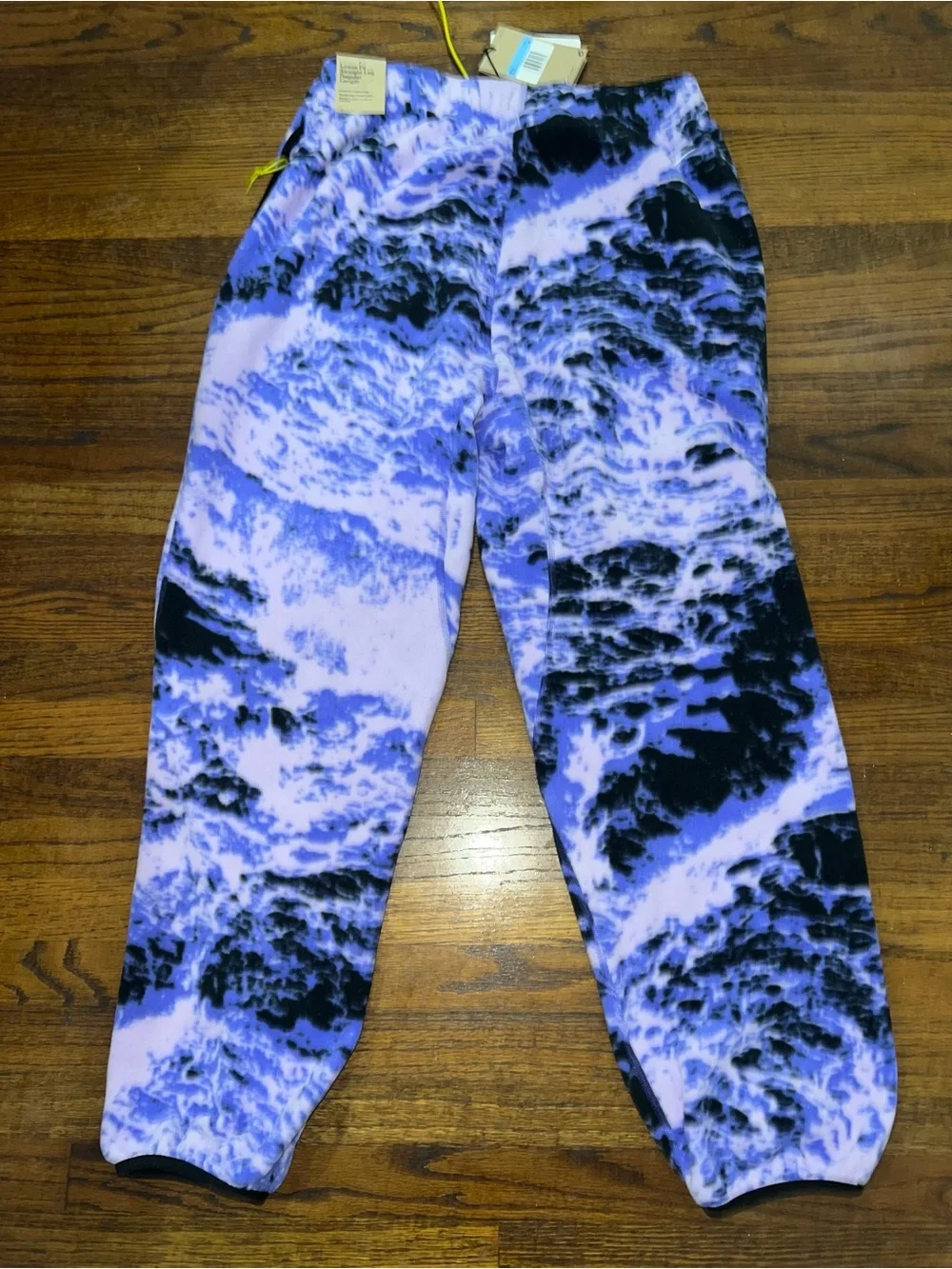 Nike ACG Polartec Wolf Tree Allover Print Pants Lilac FN2432-512 Mens